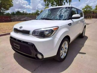 Used 2016 Kia Soul + image 1