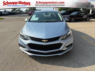 Used 2018 Chevrolet Cruze LT w/ Convenience Package image 1