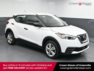 Used 2020 Nissan Kicks S image 1