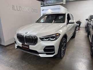 Used 2022 BMW X5 sDrive40i w/ Parking Assistance Package image 1