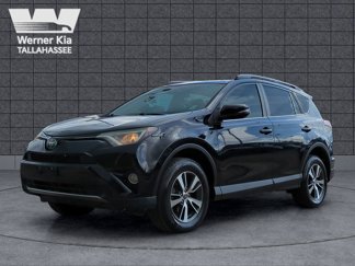 Used 2018 Toyota RAV4 XLE image 1