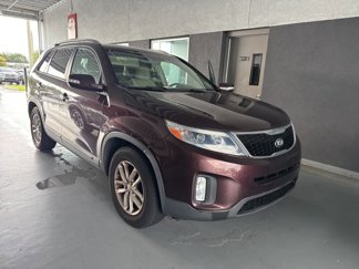 Used 2015 Kia Sorento LX image 1