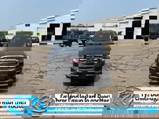 Used 2018 GMC Acadia SLE w/ LPO, Floor Liner Package image 1