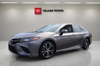 Certified 2019 Toyota Camry L image 1