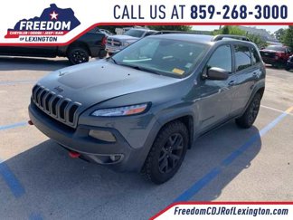 Used 2015 Jeep Cherokee Trailhawk w/ Cold Weather Group image 1