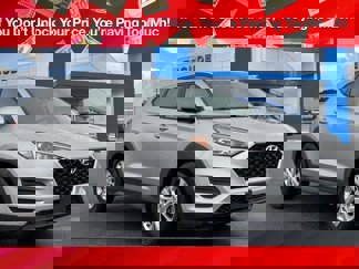 Used 2020 Hyundai Tucson SE image 1