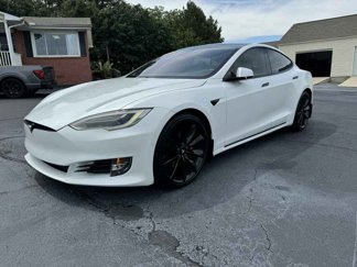 Used 2018 Tesla Model S 100D image 1
