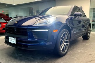 Certified 2024 Porsche Macan image 1