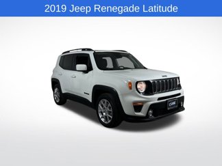 Used 2019 Jeep Renegade Latitude image 1
