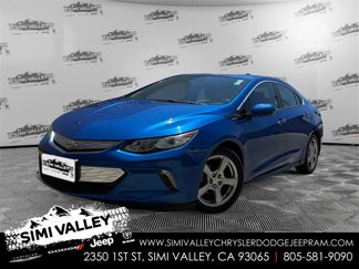 Used 2018 Chevrolet Volt LT image 1