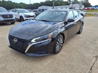 Used 2023 Nissan Altima 2.5 SV image 1