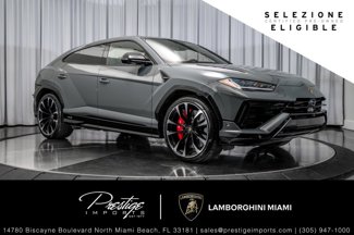 Used 2023 Lamborghini Urus S image 1