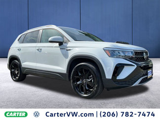 Certified 2022 Volkswagen Taos SE w/ Panoramic Sunroof Package image 1