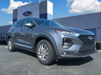 Used 2019 Hyundai Santa Fe SEL image 1