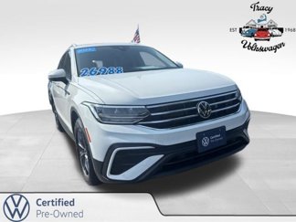 Certified 2022 Volkswagen Tiguan SE image 1