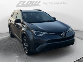 Used 2016 Toyota RAV4 LE image 1