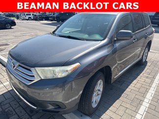 Used 2013 Toyota Highlander FWD image 1