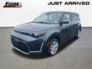 Used 2023 Kia Soul LX image 1