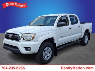 Used 2015 Toyota Tacoma PreRunner image 1
