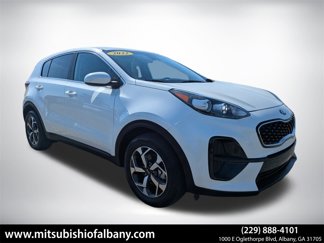 Used 2022 Kia Sportage LX image 1