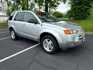 Used 2004 Saturn Vue 2WD V6 image 1