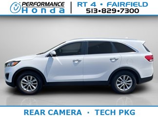 Used 2016 Kia Sorento LX image 1