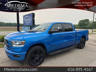 Used 2021 RAM 1500 4x4 Crew Cab image 1