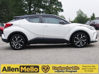 Used 2020 Toyota C-HR XLE image 1