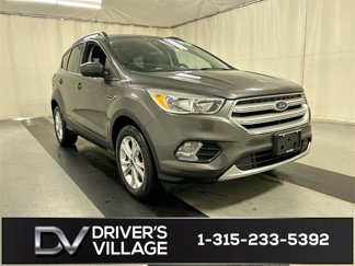 Used 2018 Ford Escape SE image 1