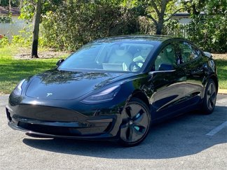 Used 2020 Tesla Model 3 Standard Range Plus image 1