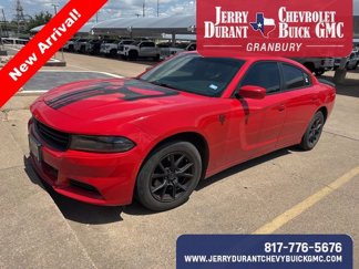Used 2019 Dodge Charger SXT image 1