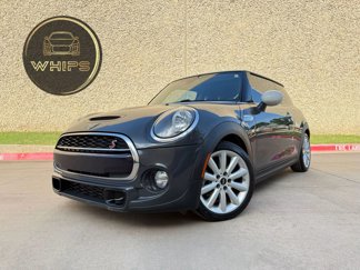 Used 2019 MINI Cooper S image 1