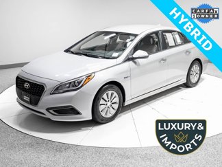 Used 2016 Hyundai Sonata SE image 1
