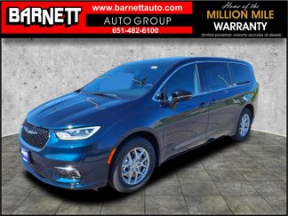 New 2025 Chrysler Pacifica Select image 1