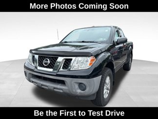 Used 2015 Nissan Frontier SV image 1