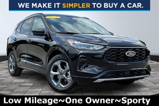 Used 2023 Ford Escape ST-Line w/ Tech Pack #1 image 1