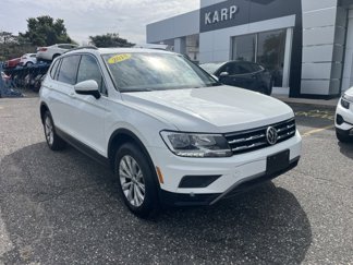 Used 2018 Volkswagen Tiguan SE w/ Panoramic Sunroof Package image 1