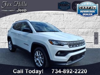 Used 2022 Jeep Compass Latitude w/ Sun and Sound Group image 1