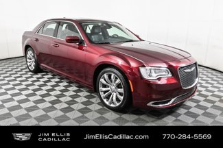 Used 2016 Chrysler 300 Limited image 1