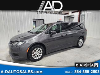 Used 2018 Chrysler Pacifica LX image 1