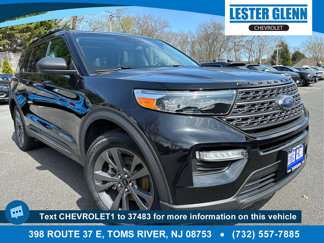 Used 2021 Ford Explorer XLT w/ Equipment Group 202A image 1