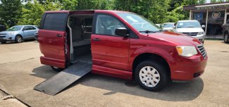 Used 2008 Chrysler Town & Country LX image 1