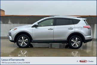 Used 2018 Toyota RAV4 XLE image 1