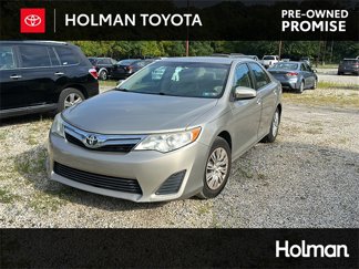 Used 2014 Toyota Camry LE image 1