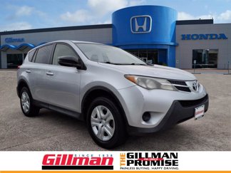 Used 2013 Toyota RAV4 LE image 1