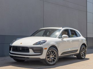 Certified 2025 Porsche Macan image 1
