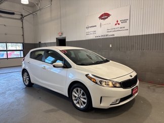 Used 2017 Kia Forte LX w/ Option Group 020 image 1