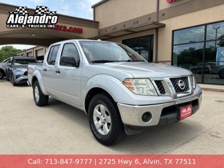 Used 2011 Nissan Frontier SV image 1