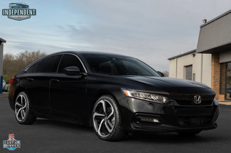 Used 2018 Honda Accord Sport image 1