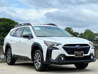 Used 2025 Subaru Outback Premium w/ Popular Package #1A image 1